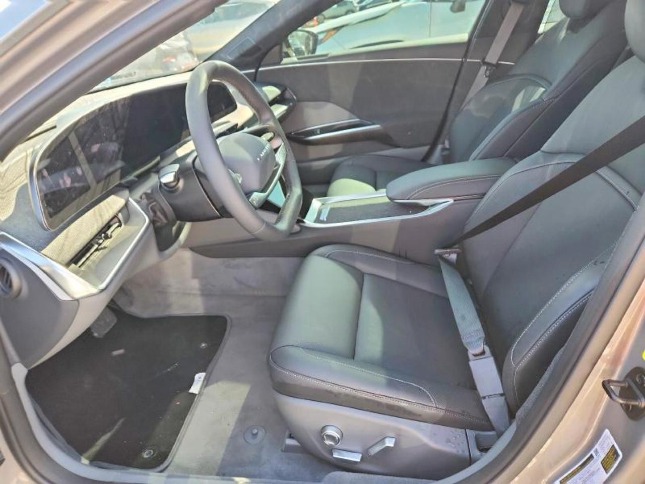 Salvage 2025 Lucid Motors Air 